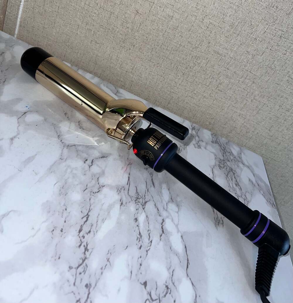 Hot Tools Professional 24K Gold 1-1/4 inch Spring Curling Iron